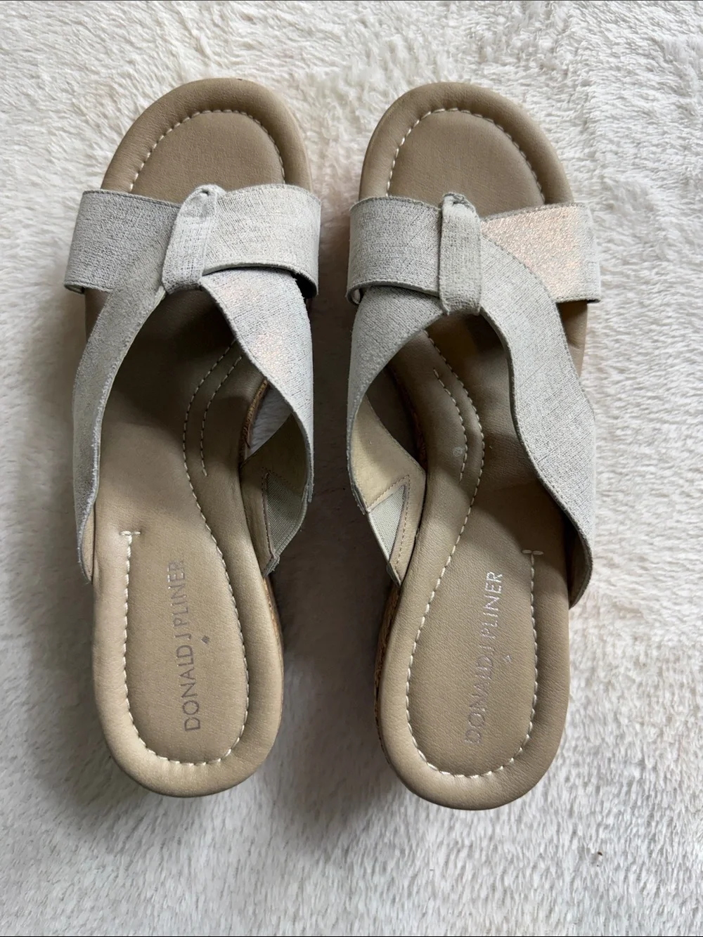 Donald J Pliner Shima Beige Grey Shimmer Cork Wedge Slide Sandals Size 8.5